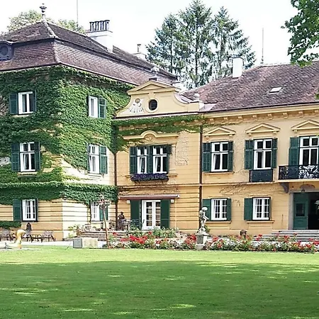 Herrenhaus Gæstehus